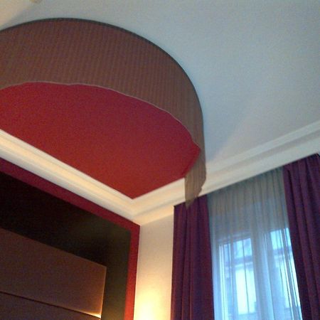 Ibis Styles Paris Pigalle Montmartre Exteriör bild