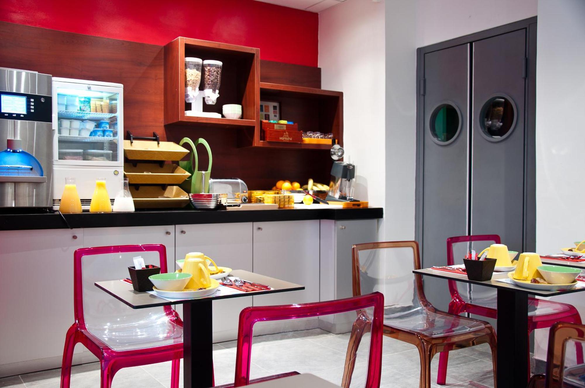 Ibis Styles Paris Pigalle Montmartre Exteriör bild