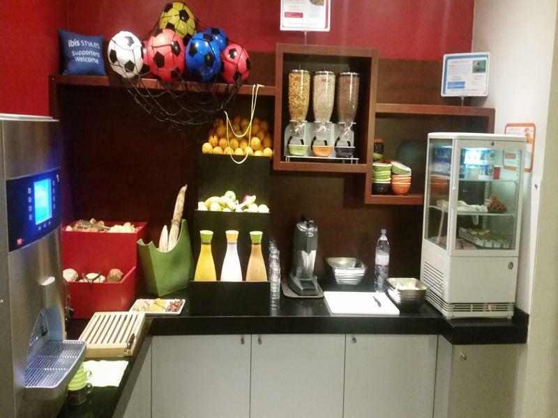 Ibis Styles Paris Pigalle Montmartre Exteriör bild